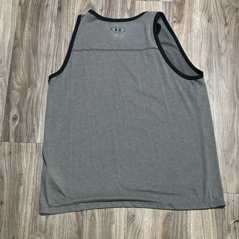 Under Armour Men's Charcoal Tank Top - Picture 7 of 7